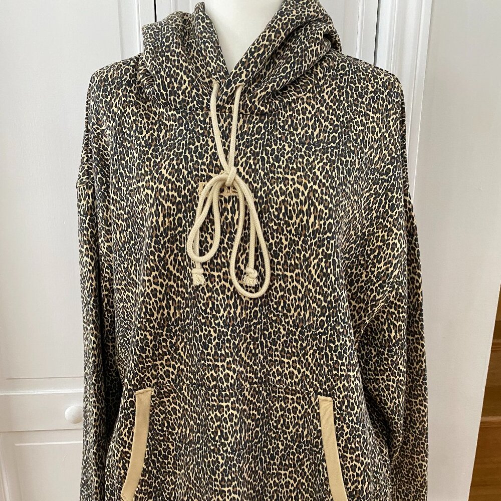 Levi Hooded Sweat shirt------PT 2 PT 27"   Bottom 24" stretch to 27"-28"